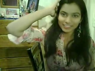 Krásný a beguiling 20 rok starý indický mladý žena na webkamera