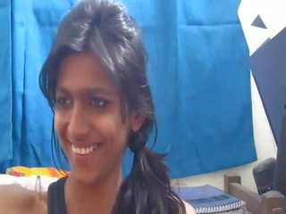 Non-Nude Hottest indian school darling on webcam - DesiBate*