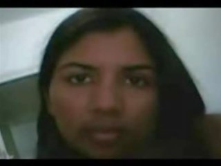 Indien fille en chudi projection tout à webcam